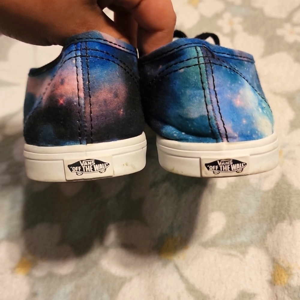 Vans 5M/6.5W - Galaxy Design - Picture 2 of 4